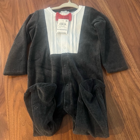 Neat - First Impressions - Tuxedo Romper - Picture 2 of 4
